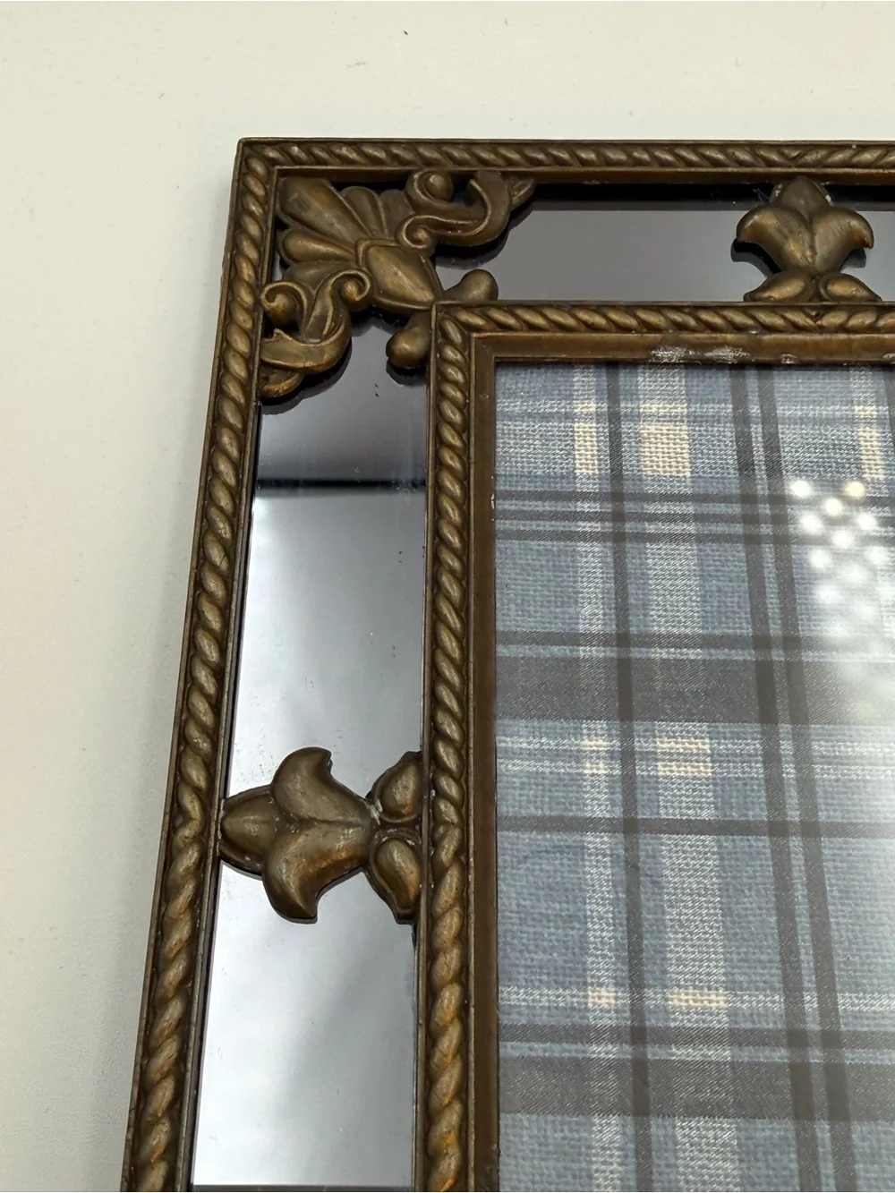 Vintage decorative standing